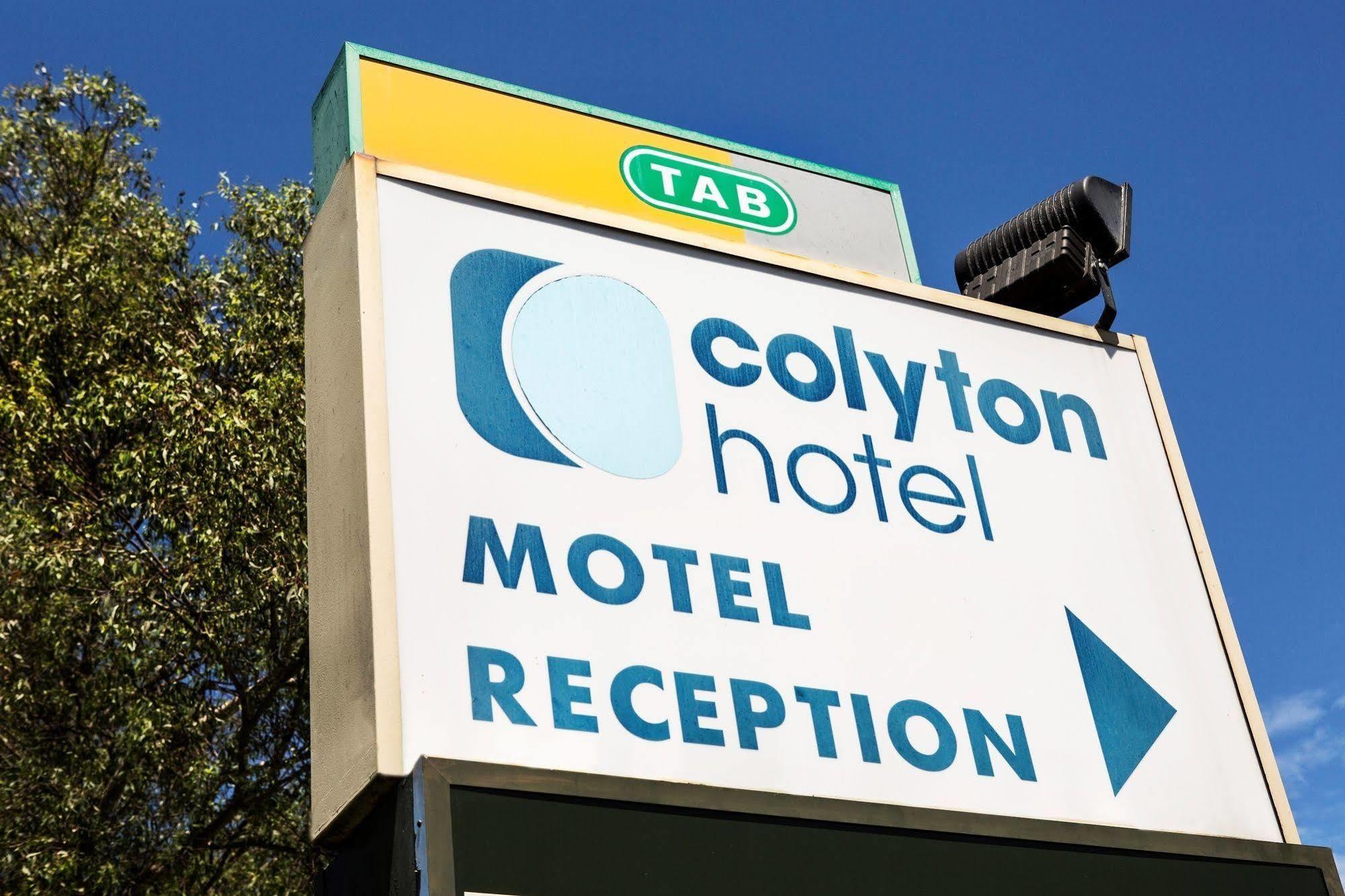 Nightcap At Colyton Hotel Exterior foto